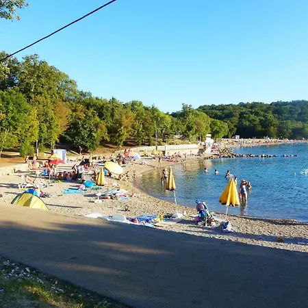 Ivona Apartamento Njivice